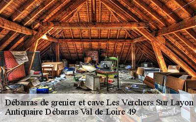 Débarras de grenier et cave  49700