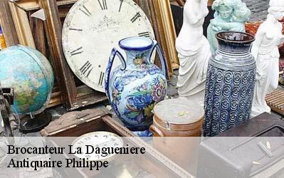 Brocanteur  49800